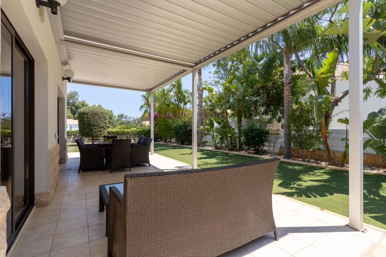 Lime 3-Bedroom Villa In Protaras Esterno foto