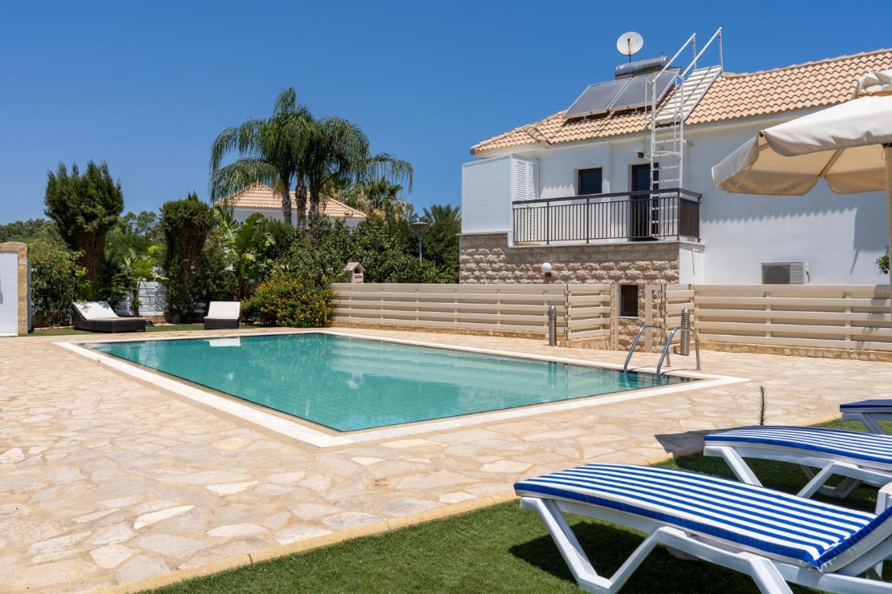 Lime 3-Bedroom Villa In Protaras Esterno foto