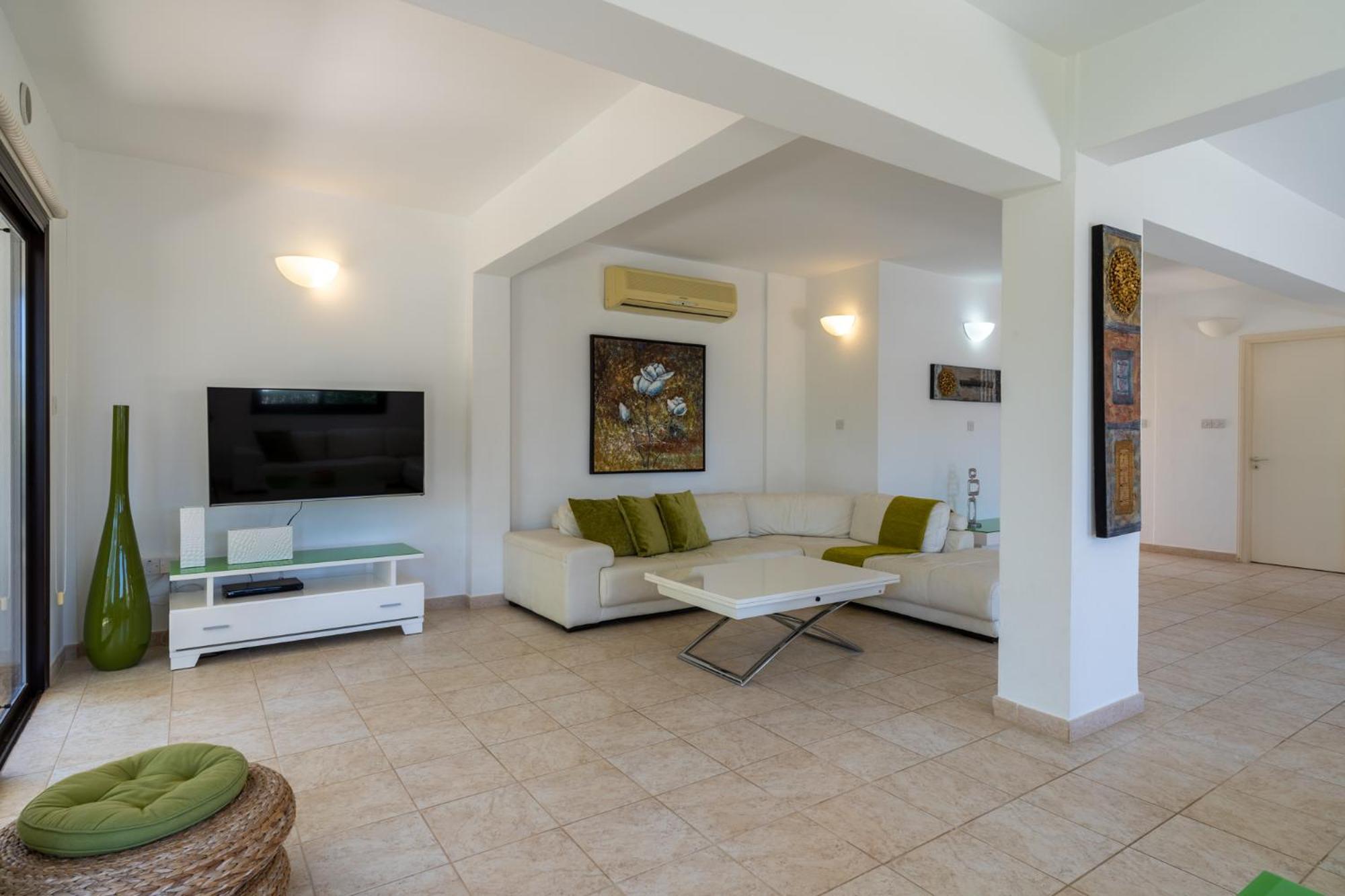 Lime 3-Bedroom Villa In Protaras Esterno foto